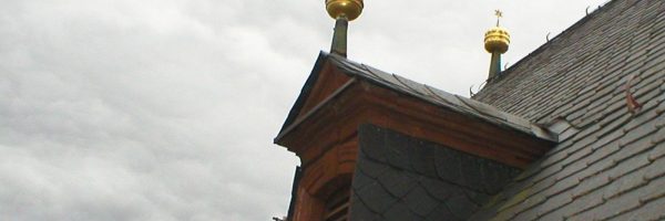 Restaurierung von Bauornamenten / Klempnermanufaktur: Kirche Frauendorf